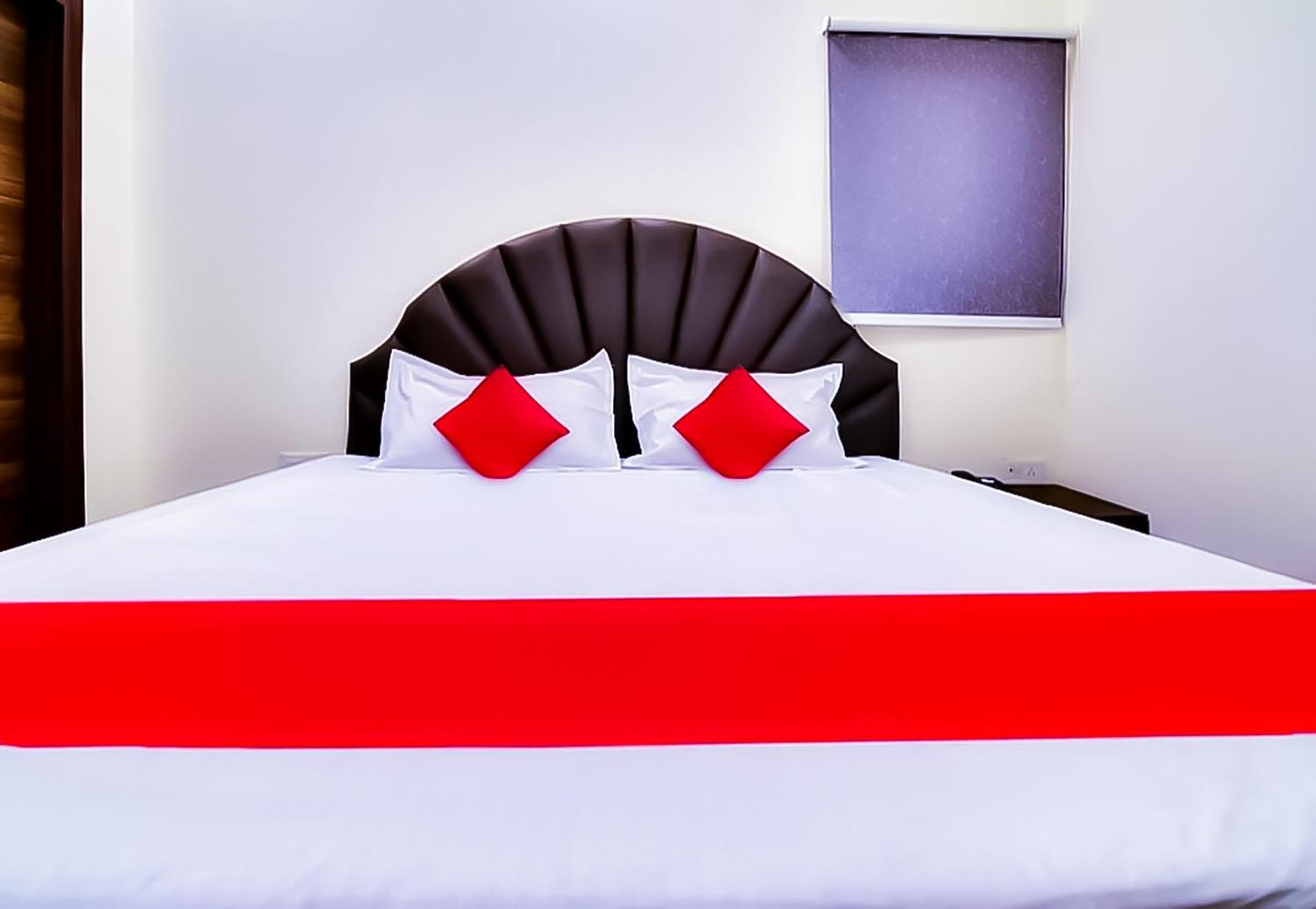 Hotel Sukoon - Ramesh Nagar Új-Delhi Kültér fotó