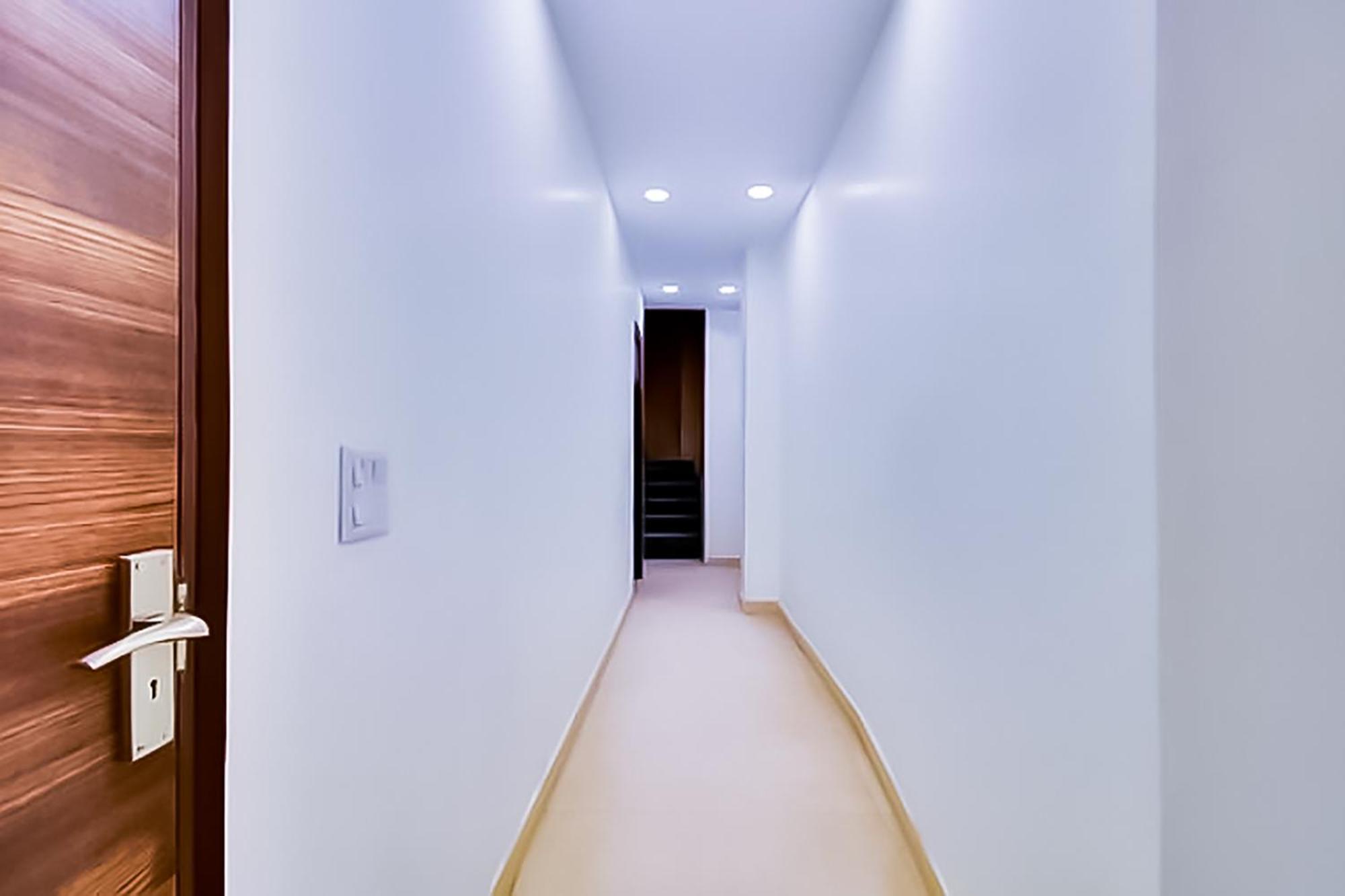 Hotel Sukoon - Ramesh Nagar Új-Delhi Kültér fotó