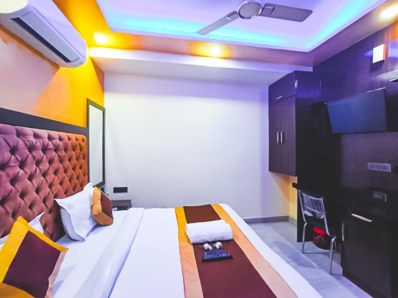 Hotel Sukoon - Ramesh Nagar Új-Delhi Kültér fotó