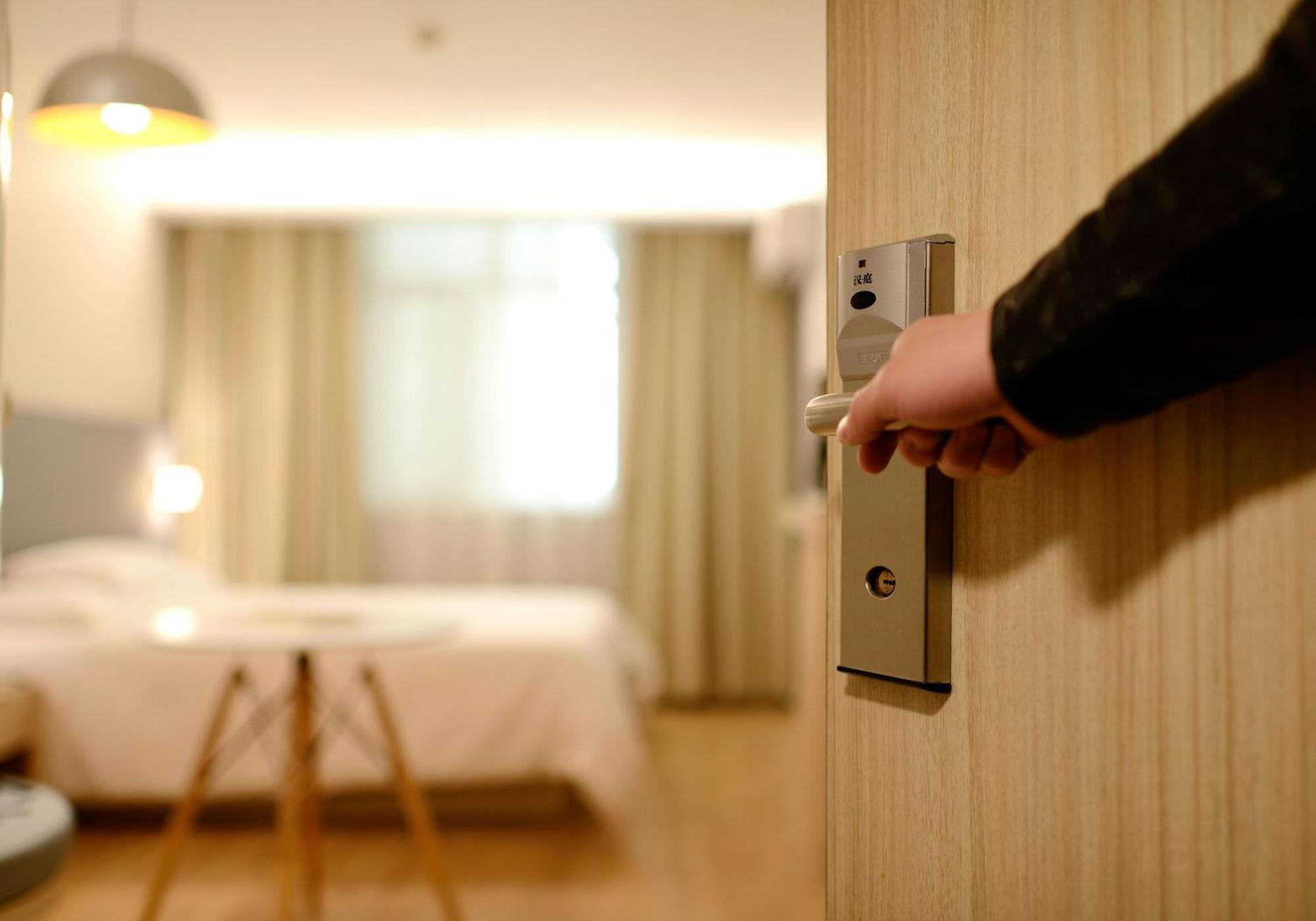 Hotel Sukoon - Ramesh Nagar Új-Delhi Kültér fotó